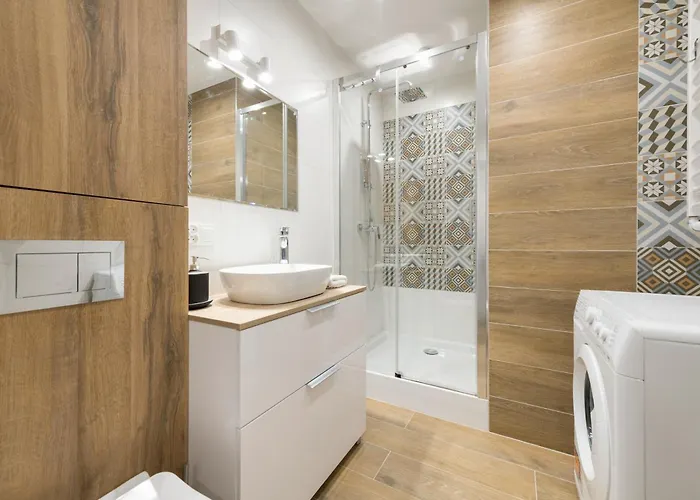 Apartment Dr - Seadream